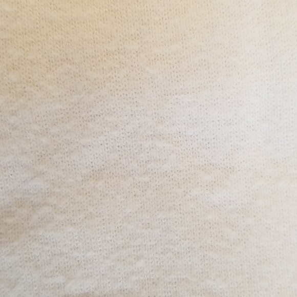 Ruffle Sweater - Picture 4 of 5